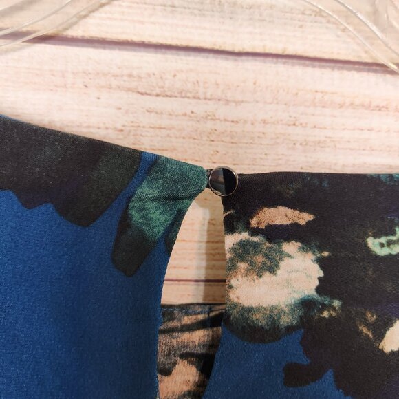 Calvin Klein Long Sleeve Tunic Blouse Blue Floral One Button Back Womens Size 2X - Picture 13 of 16